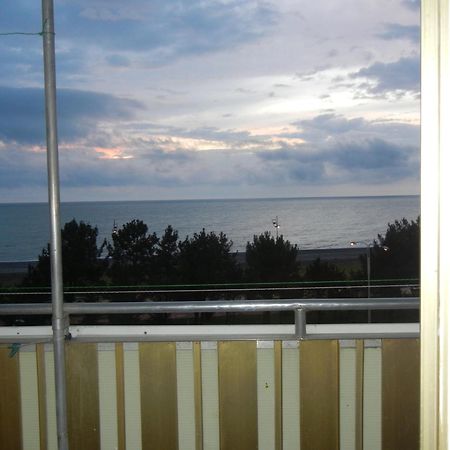 Apartment Irma Rustaveli 57 Batumi Exterior photo