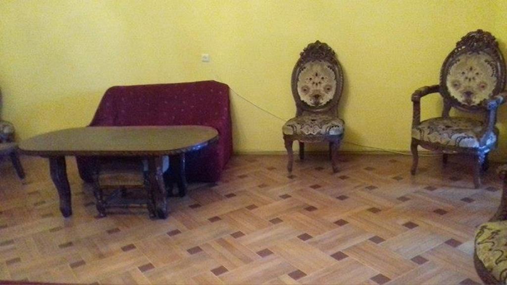 Apartment Irma Rustaveli 57 Batumi Exterior photo